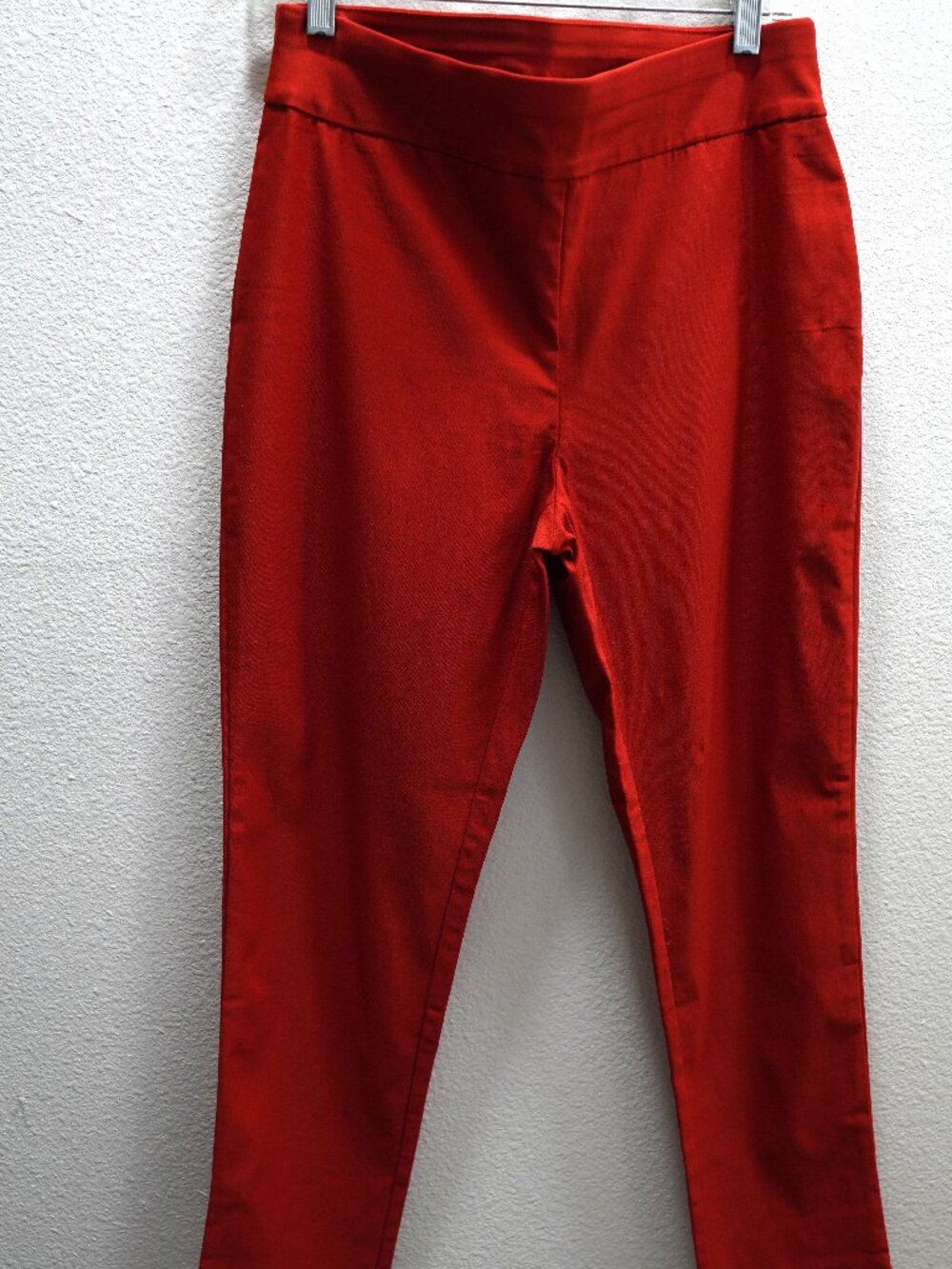 Chico's So Slimming Burnt Orange Pull On Pants size 0.5